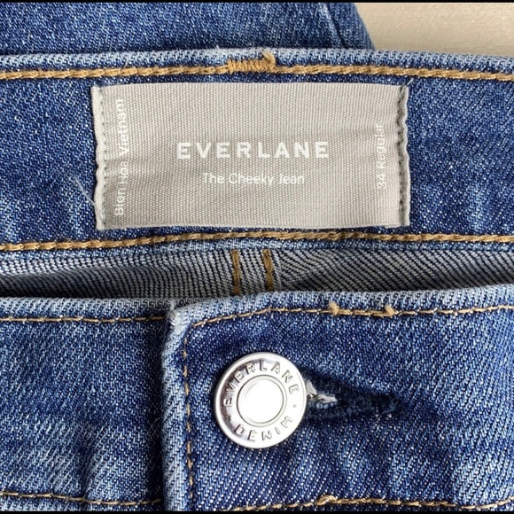 Everlane Cheeky Denim Jeans with Raw Hem - Picture 2 of 8